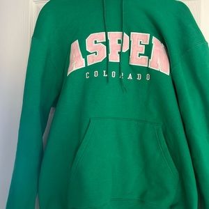 Women’s Green Aspen Colorado Hoodie Sweatshirt, with pink letters. Medium